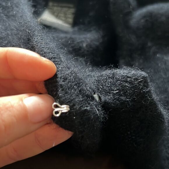 I.B diffusion vintage fuzzy rabbit hair black sweater Sz- Med - Picture 10 of 10